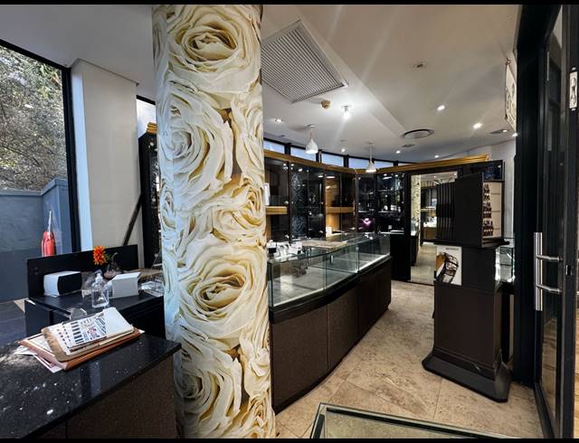 28M² RETAIL FOR SALE IN UMHLANGA RIDGE